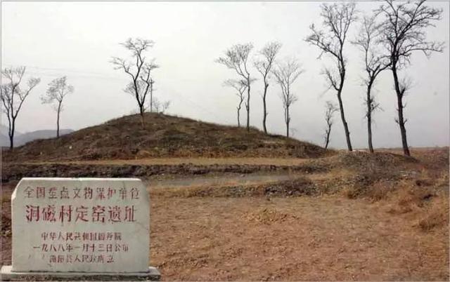 定窯遺址位于澗磁村，現(xiàn)在是全國重點(diǎn)文物保護(hù)單位